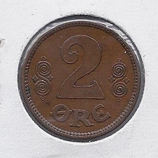 DENMARK 2 ORE 1920 KM # 813.2 VF